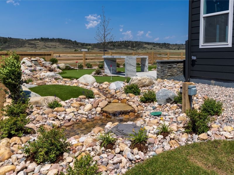 beautiful-residential-landscape-in-loveland-colorado